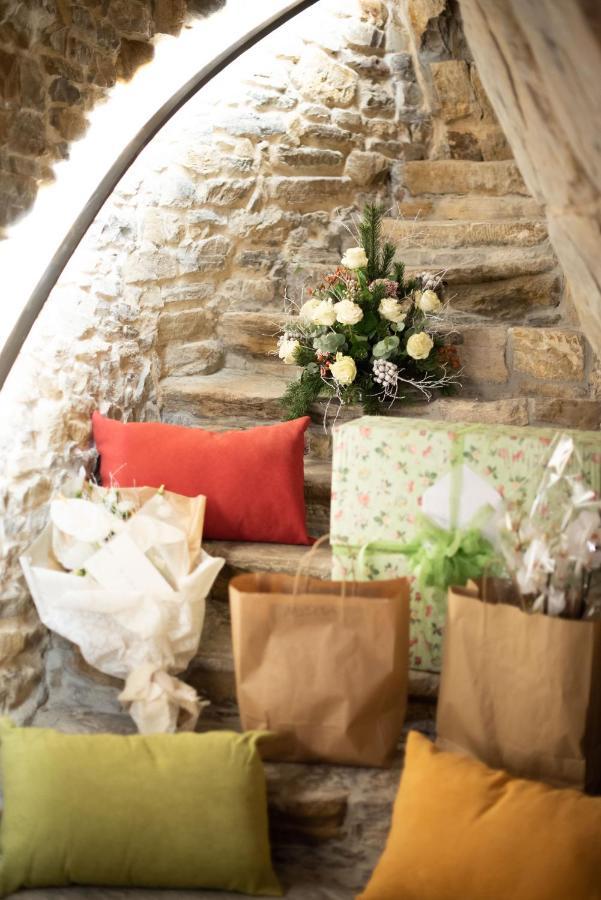 Locanda Moderna Carlambroeus Montevecchia Екстериор снимка