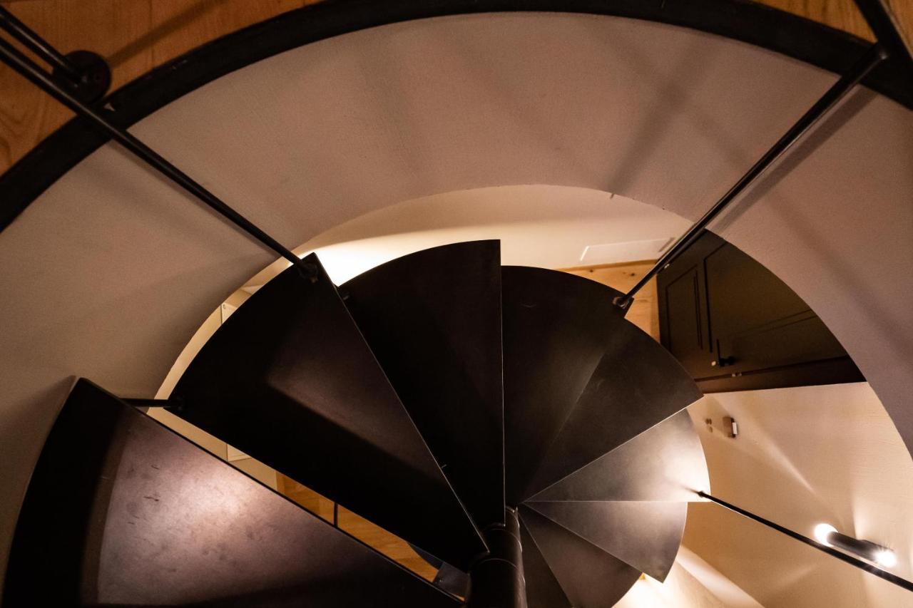Locanda Moderna Carlambroeus Montevecchia Екстериор снимка