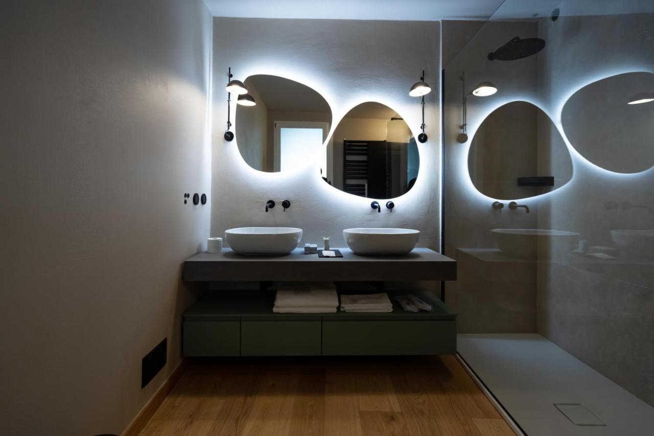 Locanda Moderna Carlambroeus Montevecchia Екстериор снимка