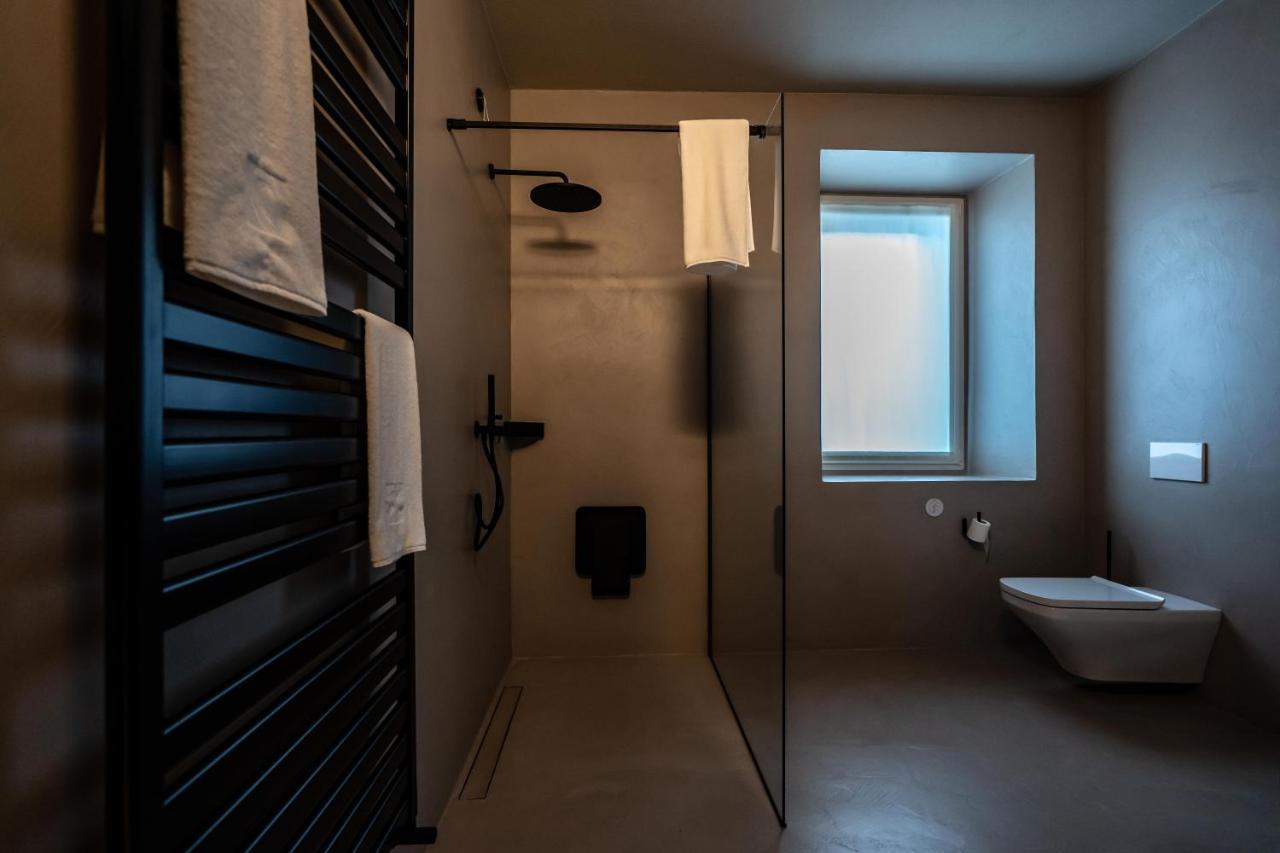 Locanda Moderna Carlambroeus Montevecchia Екстериор снимка